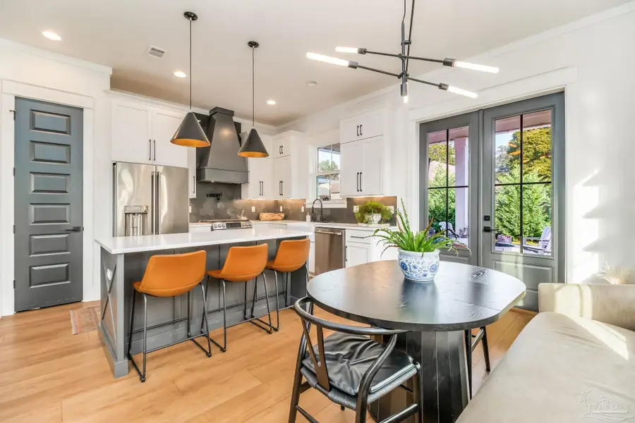 1220 E Gonzalez St, Pensacola, FL 32501 - Image #3