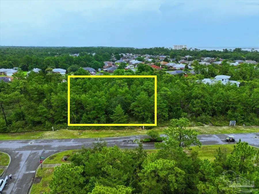 565 Downhaul Dr, Pensacola, FL 32507 - Image #3