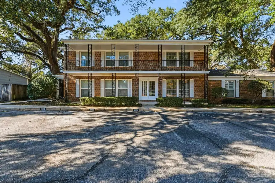 3328 Kingswood Ct #9D, Pensacola, FL 32514 - Image #2