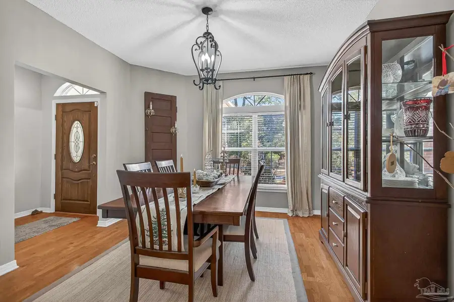 5733 Mill Pond Ln, Milton, FL 32583 - Image #3