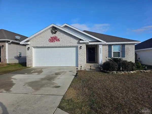 5649 Guinevere Ln, Milton, FL 32583