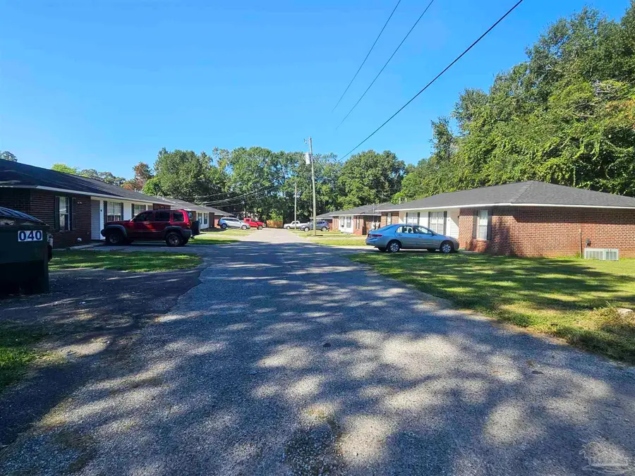 1201 S Hwy 95 A #101-112, Cantonment, FL 32533 - Image #3