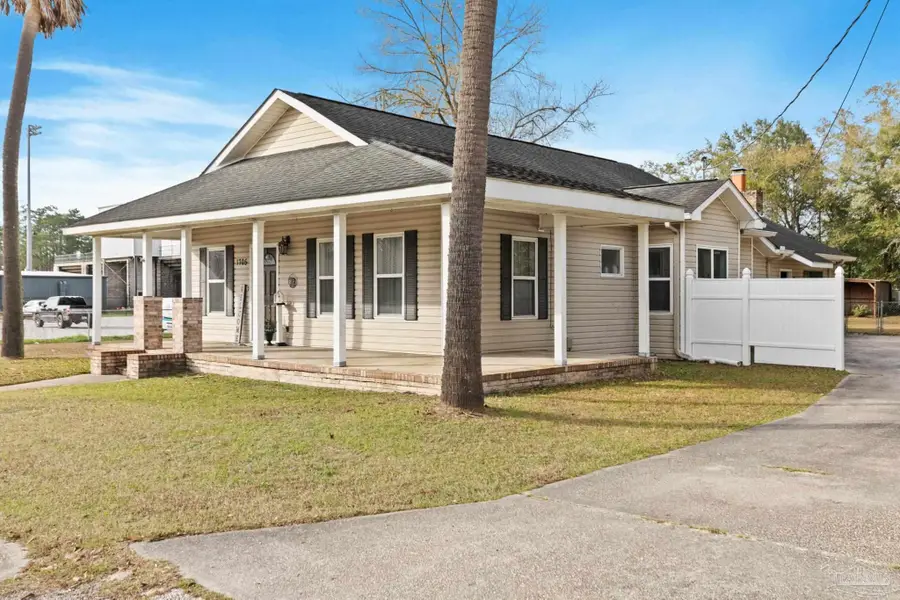 1705 Poplar St, Flomaton, AL 36641 - Image #3