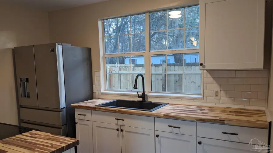 8322 Binkley St, Pensacola, FL 32514 - Image #2