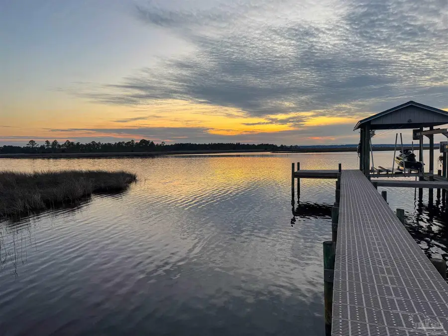 2857 N 1st Ave, Milton, FL 32583 - #3