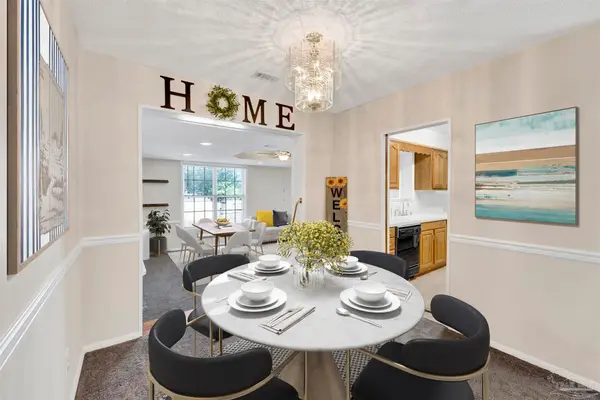 14 Nottingham Way, Pensacola, FL 32506