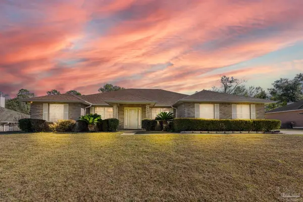 3002 Ashbury Ln, Cantonment, FL 32533