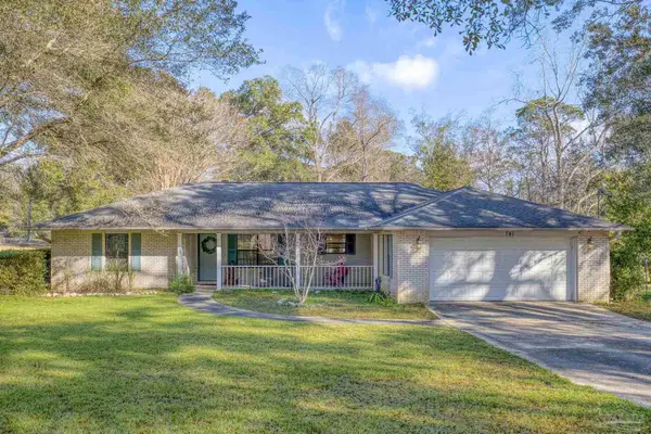 741 Vickery Dr, Pensacola, FL 32514