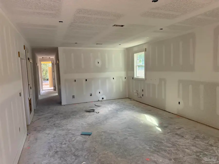 1321 John Carroll Dr, Pensacola, FL 32504 - Image #3