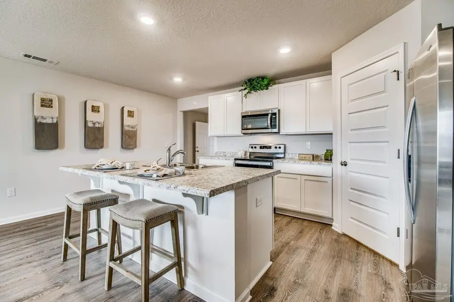 6464 Firefly Dr, Milton, FL 32583 - #3