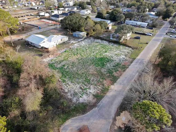 5150 Viking Rd #B, Pensacola, FL 32507