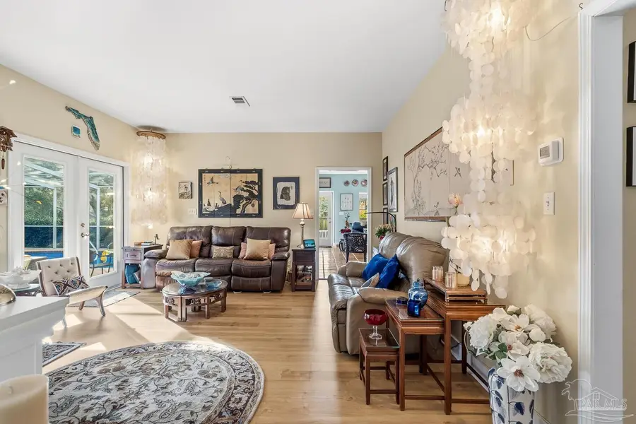 6523 Calle De Lago, Navarre, FL 32566 - Image #2