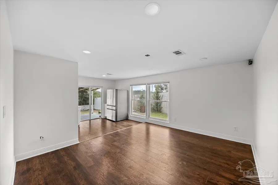 2521 Tomlinson Rd, Pensacola, FL 32526 - Image #3