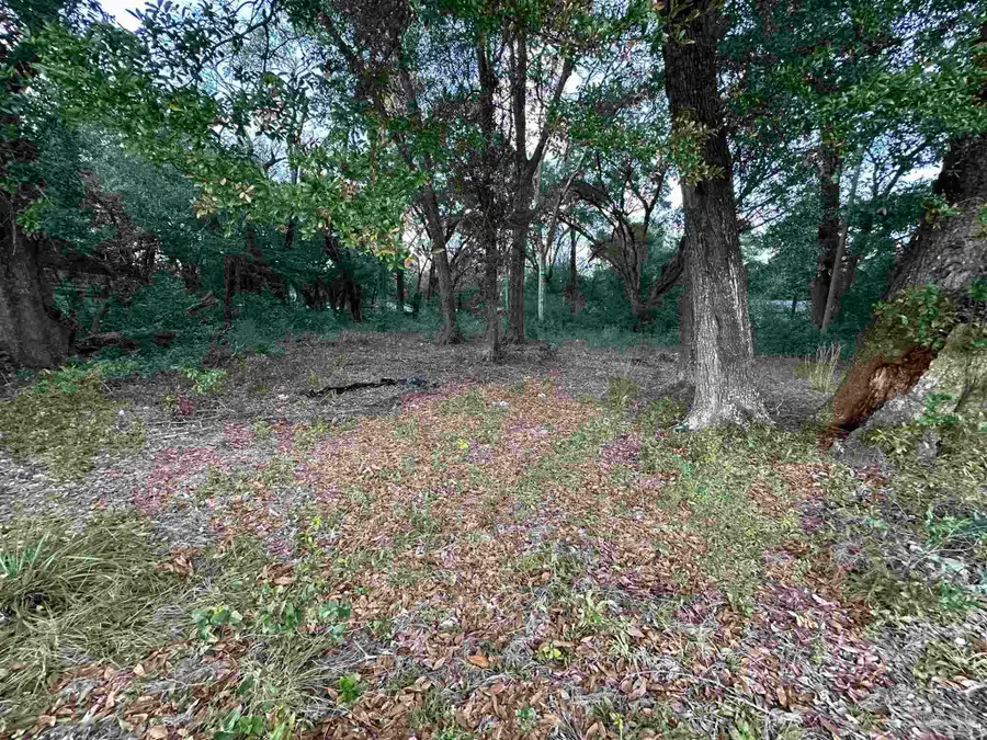 3913 Kelly Ave, Pensacola, FL 32505 - Image #2