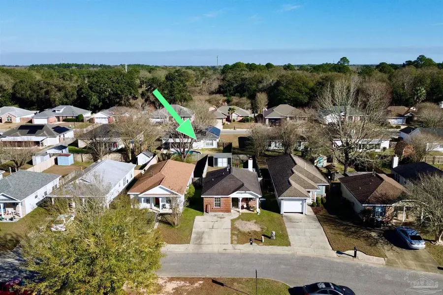 4031 Glenway Dr, Pensacola, FL 32526 - #2