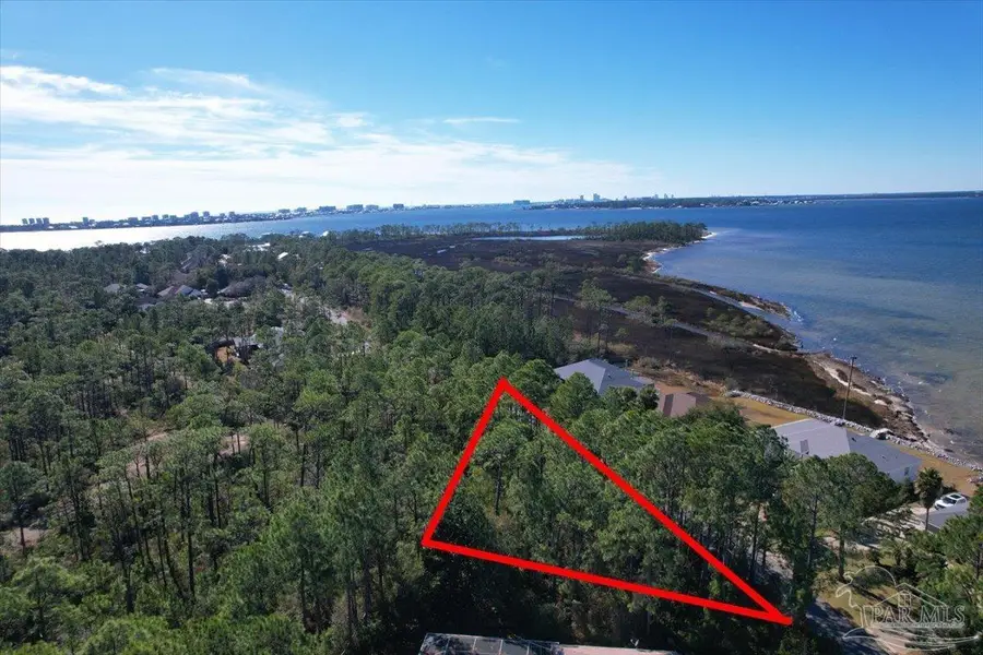 5433 North Shore Rd, Pensacola, FL 32507 - Image #2