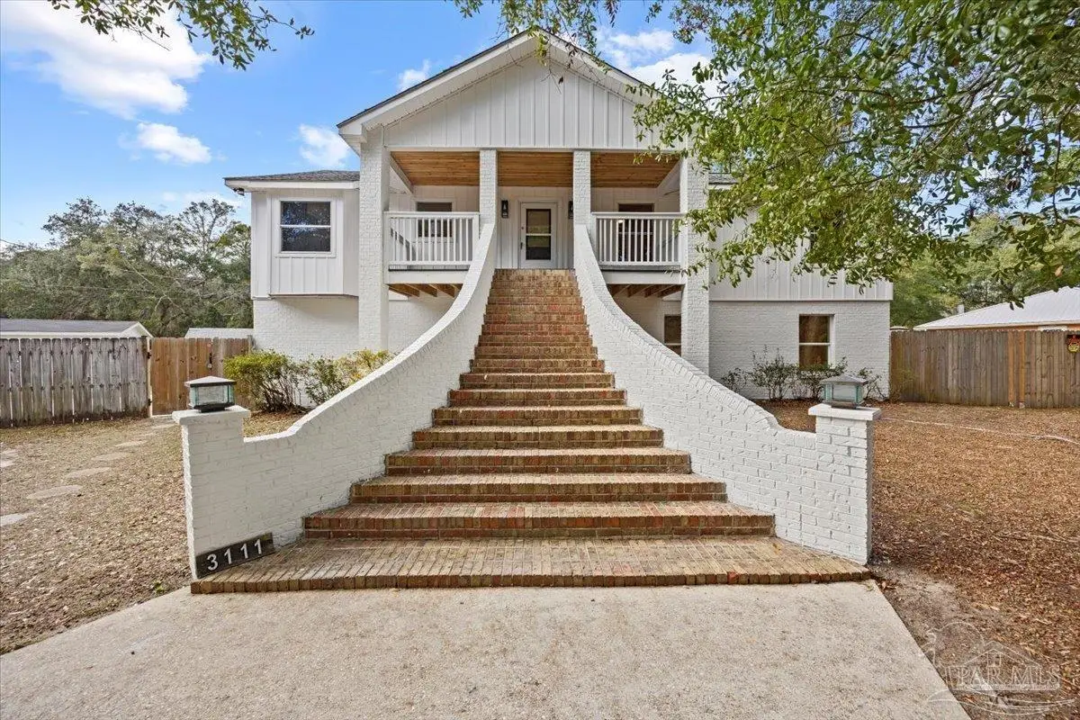 3111 Holley Point Rd, Navarre, FL 32566 - Image #1