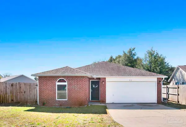 217 Staysail St, Pensacola, FL 32507