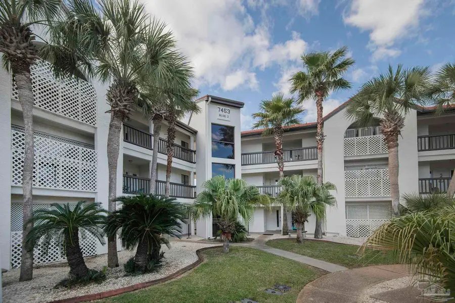 7453 Sunset Harbor Dr #102, Navarre Beach, FL 32566 - Image #2