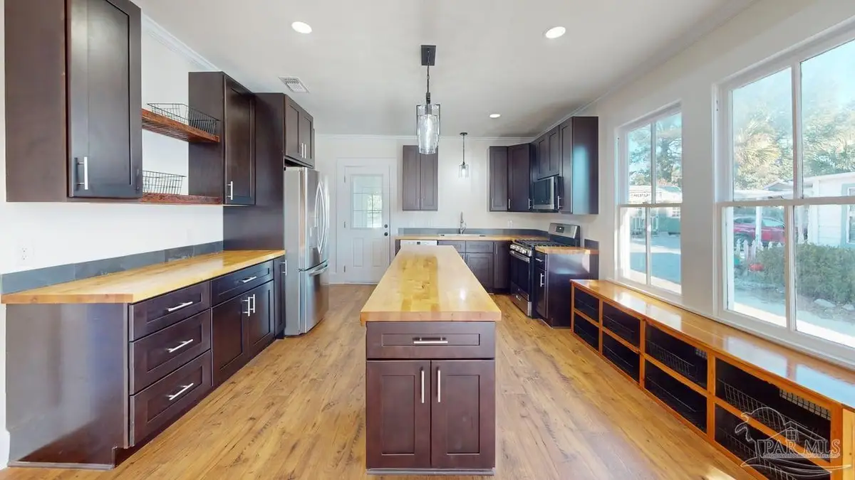 1218 E Cervantes St, Pensacola, FL 32501 - Image #1