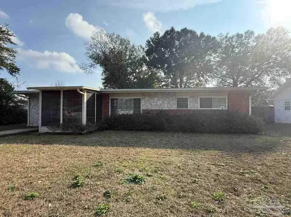 6517 Robin Ave, Milton, FL 32570