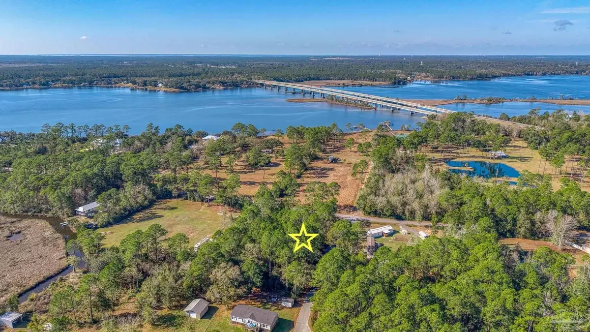 01 Petersen Pt Rd, Milton, FL 32583 - Image #1