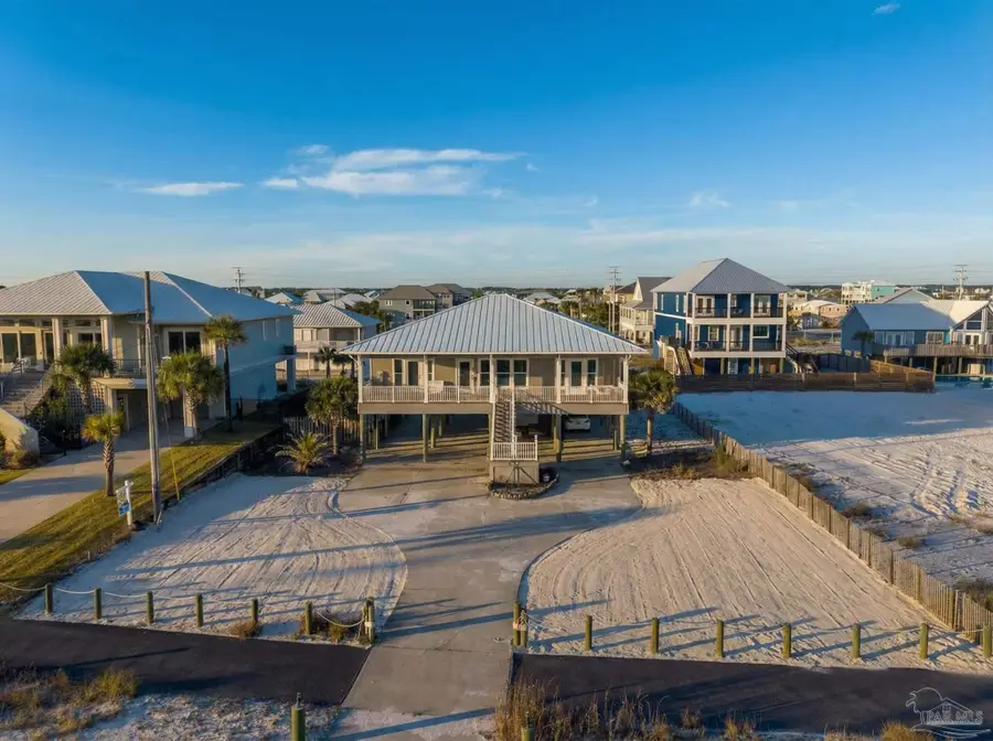 8162 Gulf Blvd, Navarre Beach, FL 32566 - Image #2