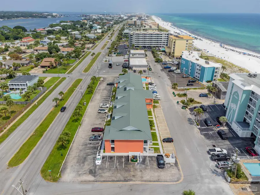 683 Nautilus Ct #211, Fort Walton Beach, FL 32548 - #2