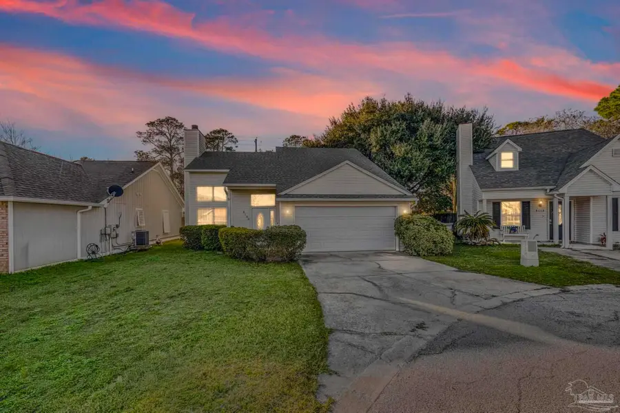 3108 Birdseye Cir, Gulf Breeze, FL 32563 - Image #2