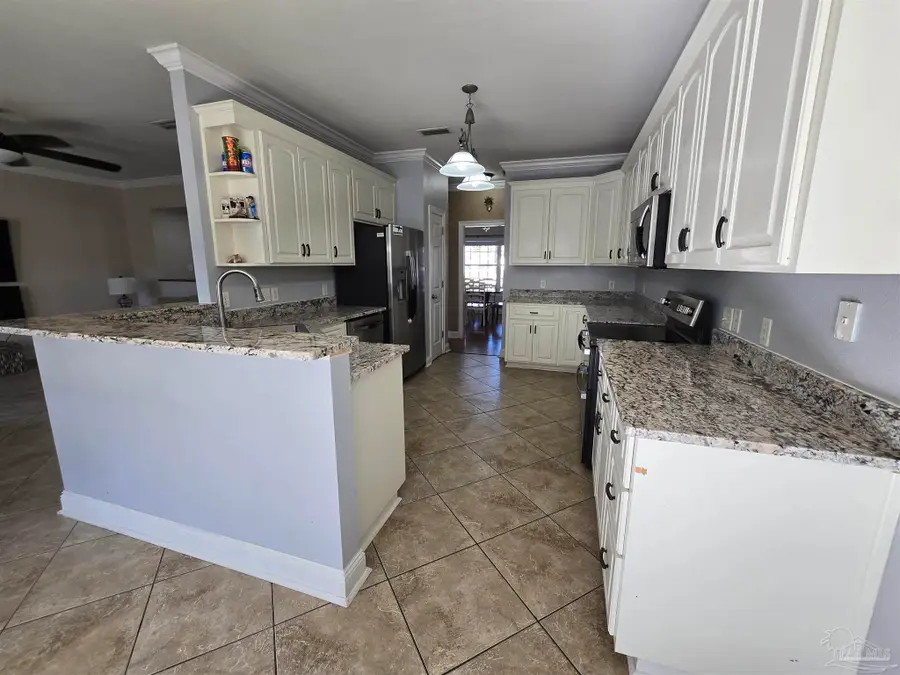 4147 Lancaster Gate Dr, Pace, FL 32571 - Image #3