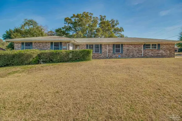 6500 Antietam Dr, Pensacola, FL 32503