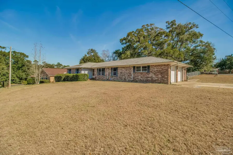 6500 Antietam Dr, Pensacola, FL 32503 - Image #2