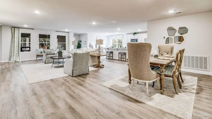 9728 Dutton Ln, Milton, FL 32583 - Image #2