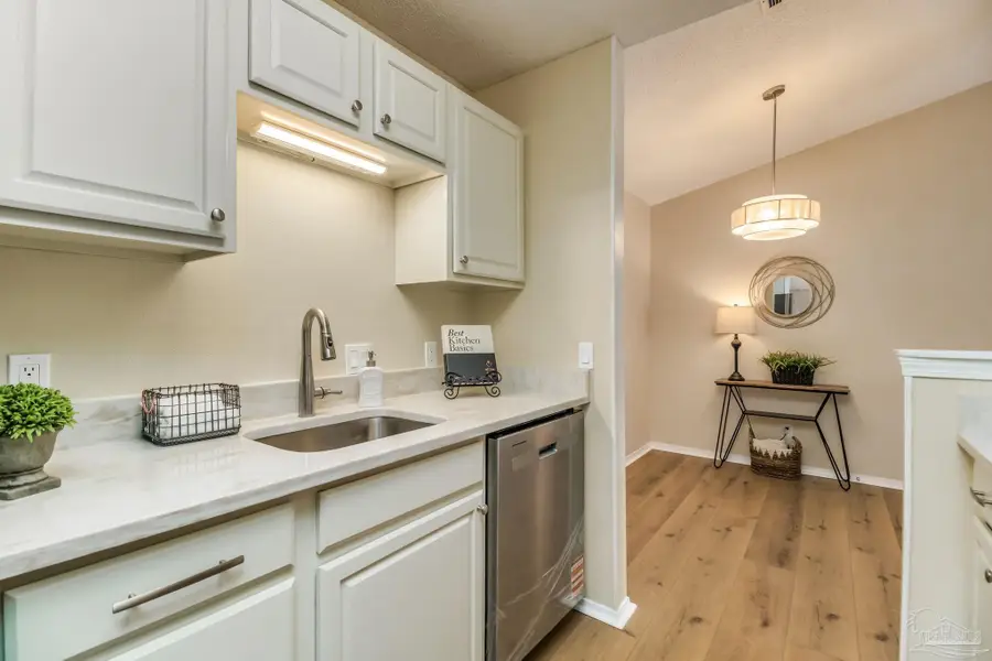 2201 Scenic Hwy #C-5, Pensacola, FL 32503 - Image #2