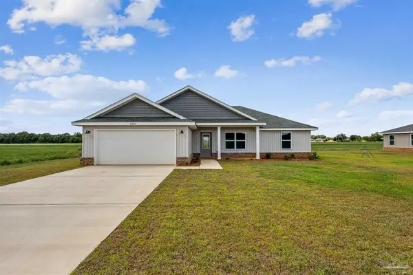 9319 Salter Rd, Pace, FL 32571