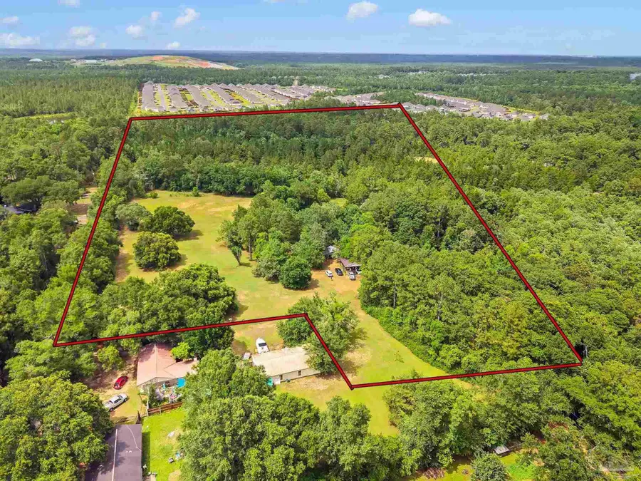 6640 Frank Reeder Rd, Pensacola, FL 32526 - Image #2