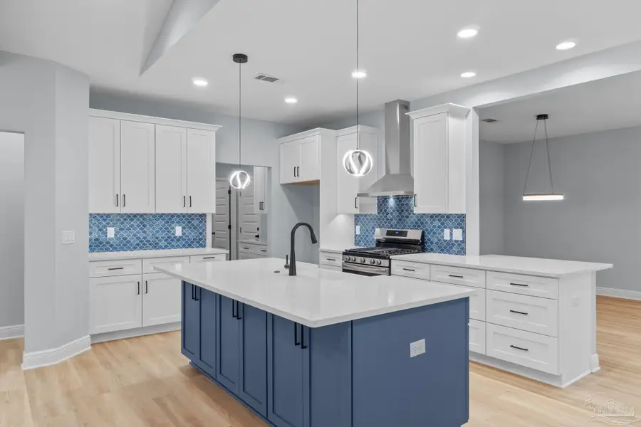 3318 Bob Tolbert Rd, Navarre, FL 32566 - Image #2