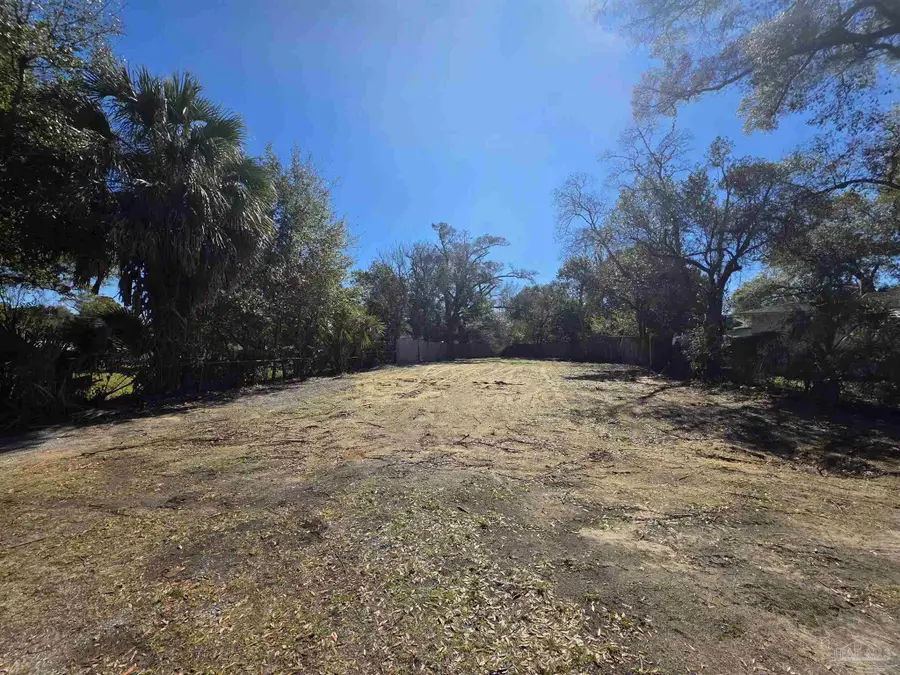 303 Frisco Rd, Pensacola, FL 32507 - #2