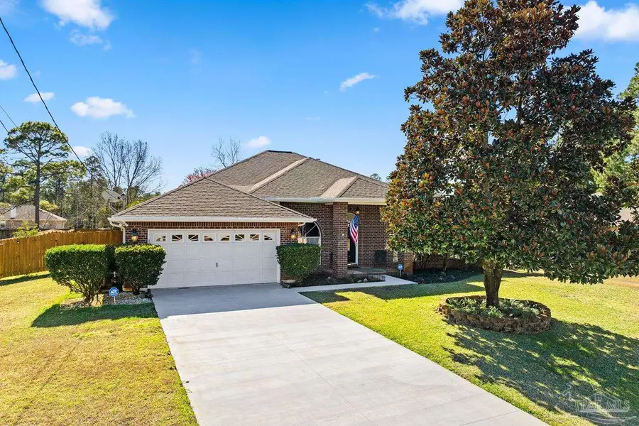 6669 Liberty St, Navarre, FL 32566 - Image #2