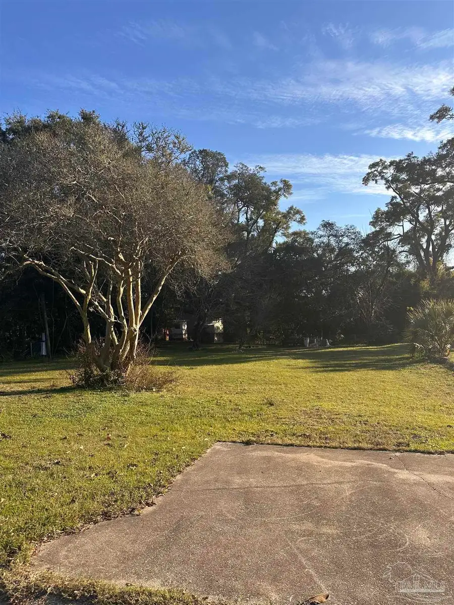 2435 W Belmont St, Pensacola, FL 32505 - Image #2