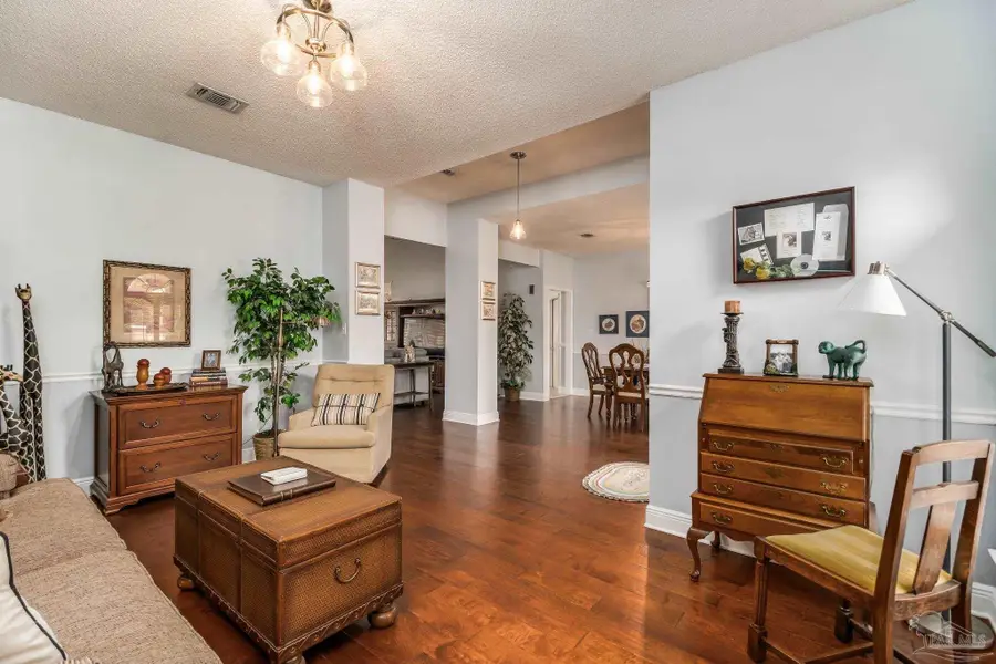 3106 Cobblestone Dr, Pace, FL 32571 - Image #3