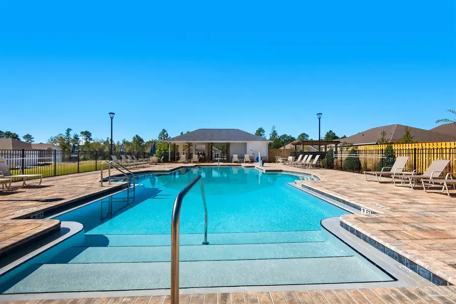 3404 Crossvine Rd, Cantonment, FL 32533 - Image #3