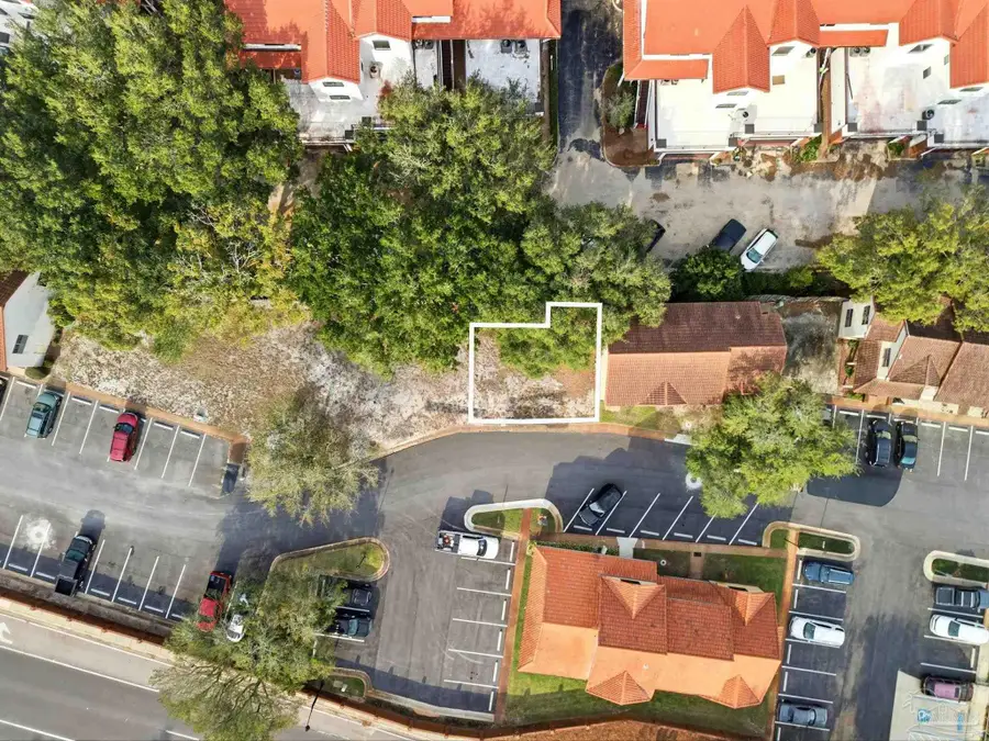 63 Baybridge Dr, Gulf Breeze, FL 32561 - Image #2