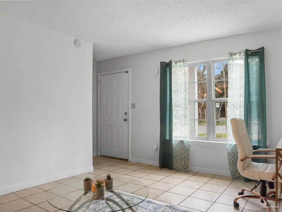 2108 Schwab Ct #B, Pensacola, FL 32504 - Image #3
