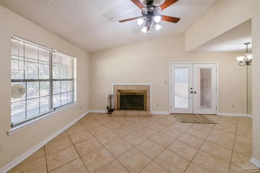 9345 Chisholm Rd #K-1, Pensacola, FL 32514 - Image #3