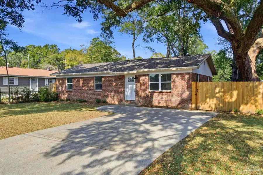 6210 Long St, Milton, FL 32570 - Image #2