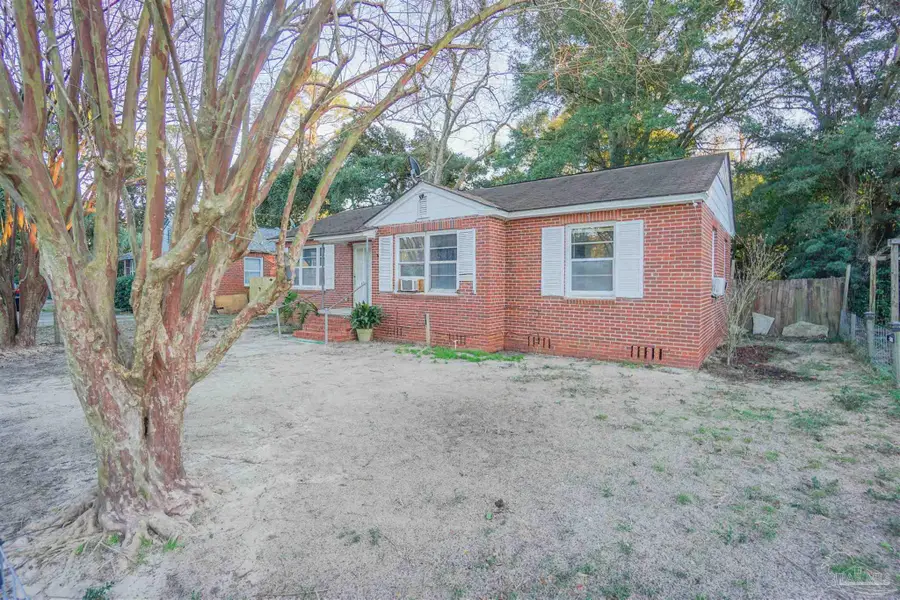 621 W Hernandez St, Pensacola, FL 32501 - Image #3