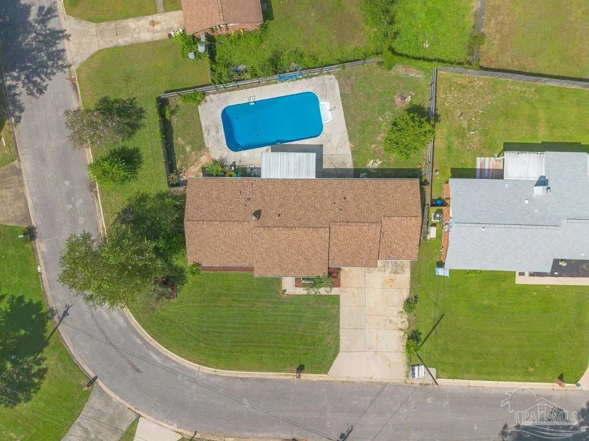 5224 Westwind Cir, Pensacola, FL 32526 - Image #1