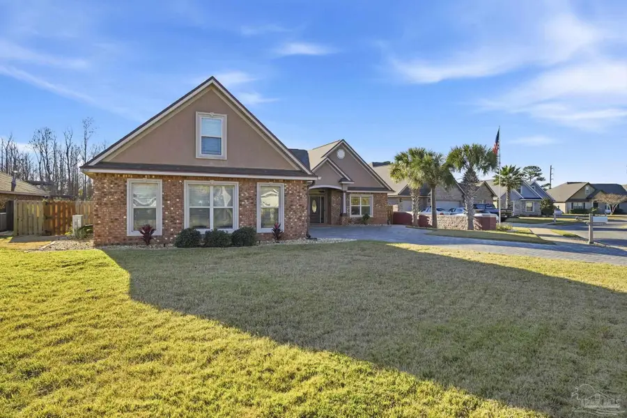 1689 Woodlawn Way, Gulf Breeze, FL 32563 - Image #3