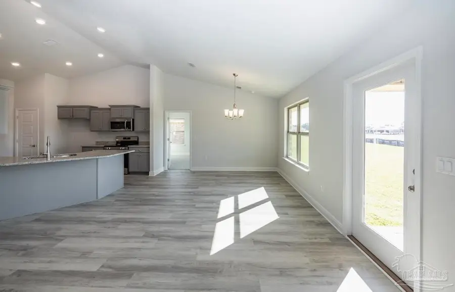 7651 Small Pines St, Milton, FL 32583 - Image #2